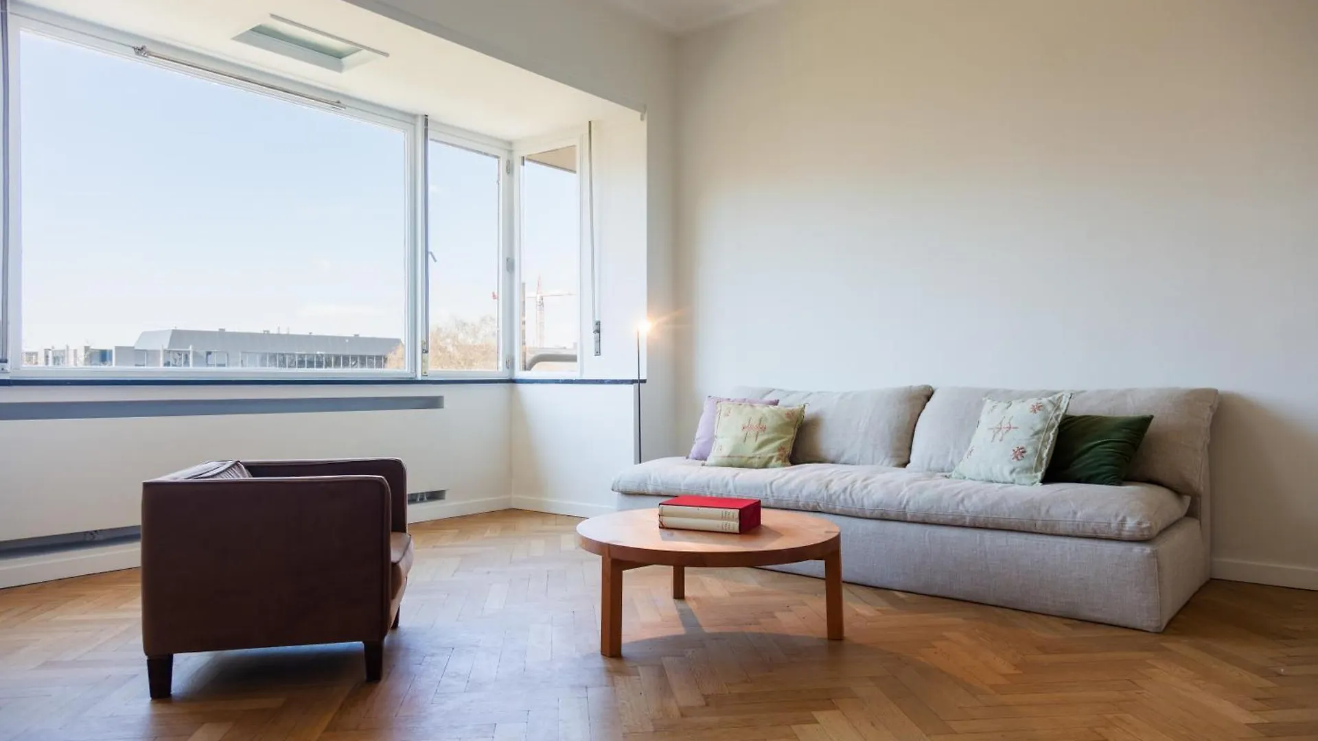 Apartment Brussels Eu Elegant Residence
